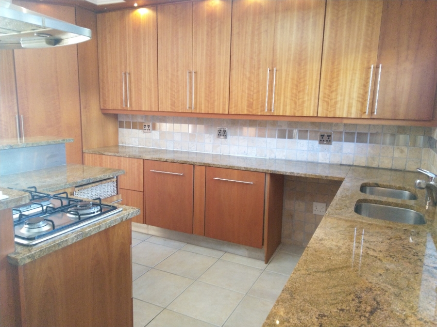 3 Bedroom Property for Sale in Menkenkop Western Cape